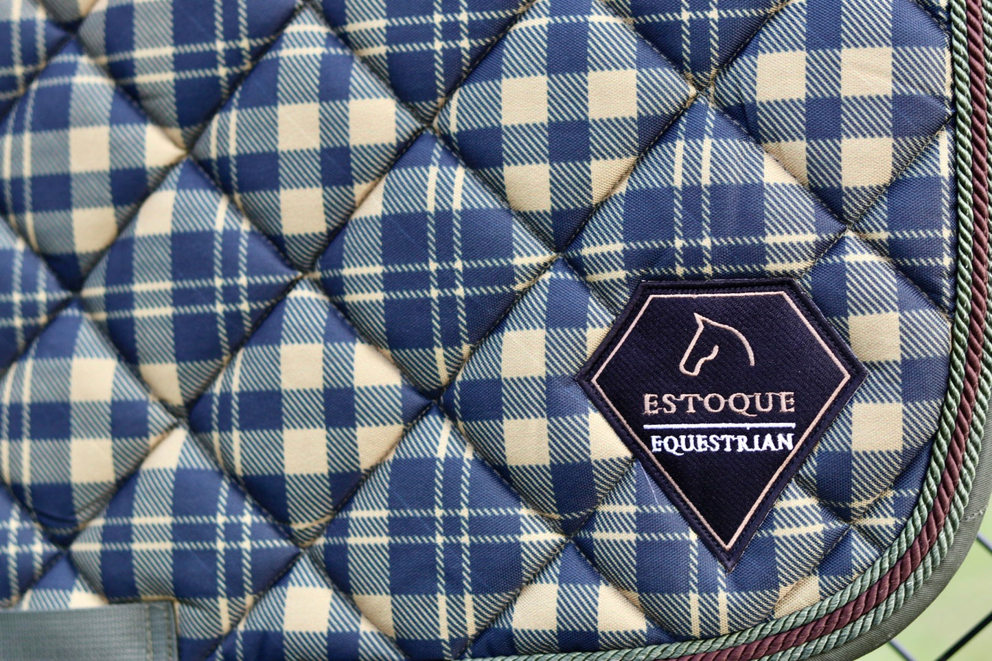 HUNTER GREEN CHECK DRESSAGE PAD
